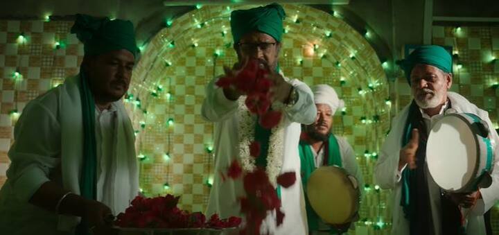 கிராமத்து பின்னணியில் உருவாகிய இந்த கதையில், மதநல்லிணக்கம் குறித்த கருத்துக்கள் ஆங்காங்கே இடம்பெற்றுள்ளது.