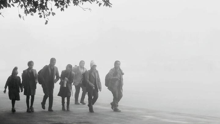 मौसम विभाग ने बताया कि  बिहार, तटीय ओडिशा के क्षेत्र और उत्तरी मध्य प्रदेश के एरिया में घना कोहरा रह सकता है.