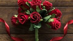 Happy Rose Day 2024: रोज डे की शुरूआत कैसे हुई? इस दिन गुलाब क्यों दिया जाता है
