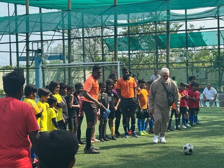 அங்கு எடுக்கப்பட்ட புகைப்படங்கள் இணையத்தில் வெளியாகி வைரலாகி வருகிறது.