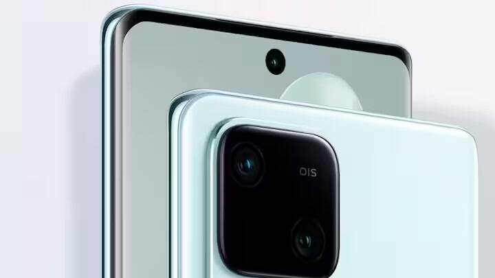 ચીનની સ્માર્ટફોન કંપની Vivoએ ગ્લૉબલ માર્કેટમાં શાનદાર સેલ્ફી કેમેરા સાથેનો વધુ એક સ્માર્ટફોન લૉન્ચ કર્યો છે. આ ફોનનું નામ Vivo V30 છે. આ ફોનમાં સેલ્ફી અને વીડિયો કૉલિંગ માટે 50MP ફ્રન્ટ કેમેરા છે. આટલું જ નહીં આ ફોનમાં ઘણા શાનદાર સેલ્ફી ફિચર્સ પણ છે. આ સિવાય આ ફોનની ડિઝાઈન એટલી સુંદર છે કે તેની તસવીરો જોઈને તમને તેને ખરીદવાનું મન થઈ શકે છે. આવો અમે તમને આ ફોન વિશે જણાવીએ.