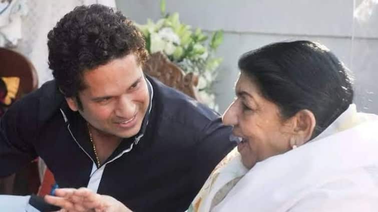 Sachin Tendulkar pays tribute to Lata Mangeshkar on her death anniversary get to know Sachin On Lata: প্রিয় লতা দিদির মৃত্যুবার্ষিকীতে সোশ্যাল মিডিয়ায় আবেগঘন পোস্ট সচিনের