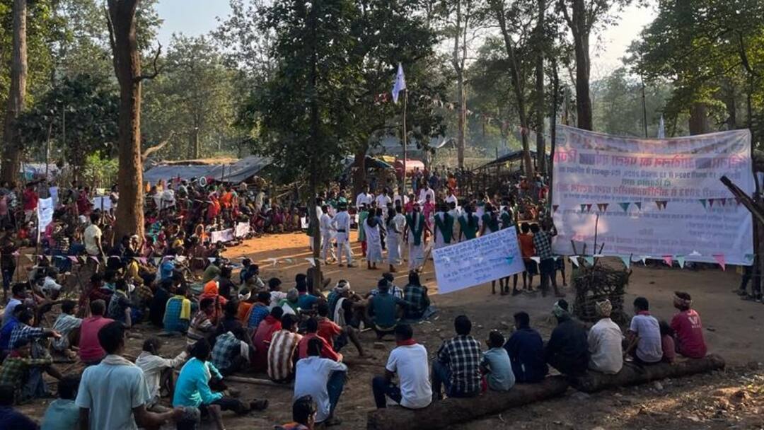 Bastar News: बस्तर में सैकड़ों ग्रामीण 3 सूत्रीय मांगों को लेकर एक साल से कर रहे आंदोलन, क्या है इनकी मांग? Chhattisgarh villagers protest in Abujhmad in Bastar for year for know demands ann Bastar News: बस्तर में सैकड़ों ग्रामीण 3 सूत्रीय मांगों को लेकर एक साल से कर रहे आंदोलन, क्या है इनकी मांग?