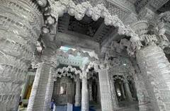 Abu Dhabi Hindu Temple: UAE और भारत के सबंधों की पताका फहरा रहा अबू धाबी का पहला हिंदू मंदिर, देखें खूबसूरत तस्वीरें