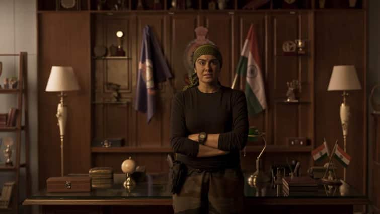 Adah Sharma starrer Bastar The Naxal Story teaser Out Bastar Teaser: జవాన్లను చంపితే JNUలో సంబరాలా? ‘బస్తర్’ టీజర్‌లో నిప్పులు చెరిగిన ఆదాశర్మ