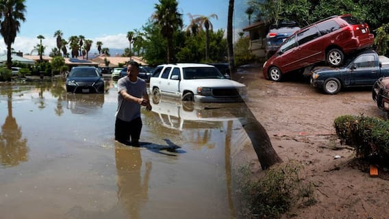 Los Angeles Floods : లాస్ ఏంజెలిస్ నగరంపై విరుచుకుపడుతున్న పెనుతుపాను | ABP Desam