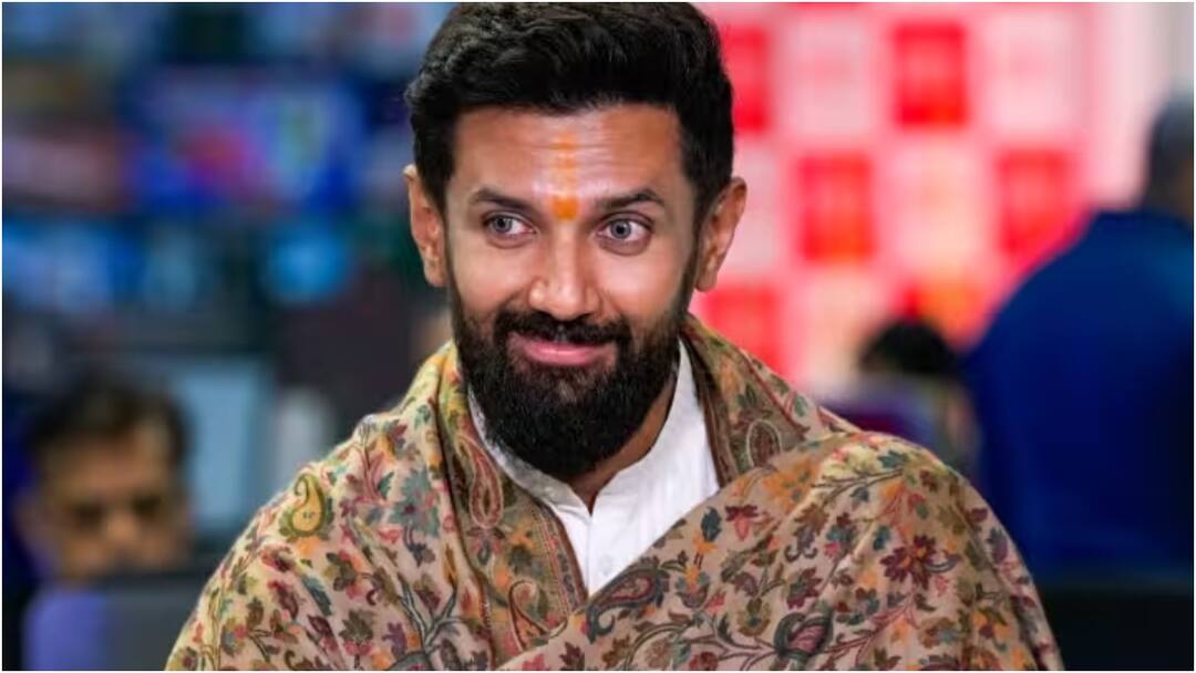 पूर्व प्रधानमंत्री नेहरू की चिट्ठी का PM मोदी ने किया जिक्र, चिराग पासवान बोले- 'जनता के सामने...' ljp ramvilas leader chirag paswan on pm narendra modis reply to the motion of thanks पूर्व प्रधानमंत्री नेहरू की चिट्ठी का PM मोदी ने किया जिक्र, चिराग पासवान बोले- 'जनता के सामने...'