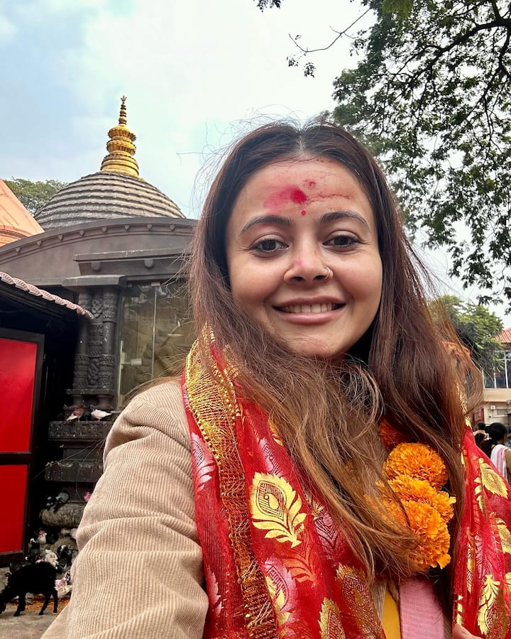अभिनेत्रीची ही पोस्ट तिच्या चाहत्यांमध्ये चांगलीच व्हायरल होत आहे.(pc:devoleena/ig)