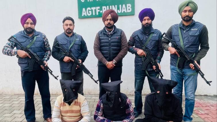 Harvinder Rinda and Lakhbir Landa 3 henchmen terrorists arrested in joint action of Punjab Police and AGTF Punjab News: आतंकी हरविंदर रिंदा और लखबीर लांडा के 3 गुर्गे गिरफ्तार, पंजाब पुलिस और AGTF की संयुक्त कार्रवाई में हथियार भी बरामद