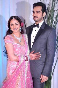 Celebs Divorce: ਈਸ਼ਾ-ਭਰਤ ਤੋਂ ਪਹਿਲਾਂ ਇਨ੍ਹਾਂ ਬਾਲੀਵੁੱਡ ਸਿਤਾਰਿਆਂ ਨੇ ਤੋੜਿਆ ਵਿਆਹੁਤਾ ਰਿਸ਼ਤਾ, ਇਹ ਜੋੜੇ ਹੁਣ ਕਿਸੇ ਹੋਰ ਨਾਲ ਕਰ ਰਹੇ ਰੋਮਾਂਸ