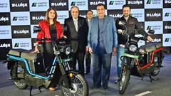 Transport Minister Nitin Gadkari Unveils Kinetic E-Luna In India. In Pics
