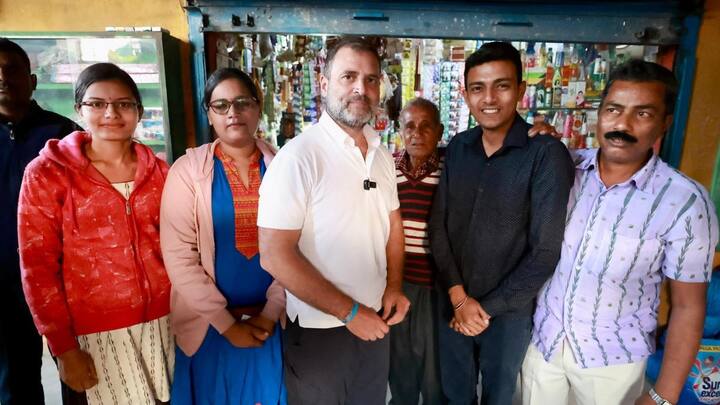 Rahul Gandhi commenced his Bharat Joda Nyay Yatra in Odisha's steel city, Rourkela, by offering prayers at Vedvyas Shiv temple and embarking on a 3.4-km-long padayatra. (Image Source: Congress Media Cell)