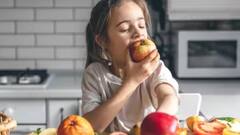 Health Tips: ਖਾਣਾ ਖਾਣ ਤੋਂ ਤੁਰੰਤ ਬਾਅਦ ਖਾਂਦੇ ਹੋ ਫਲ, ਤਾਂ ਹੋ ਸਕਦਾ ਖ਼ਤਰਨਾਕ