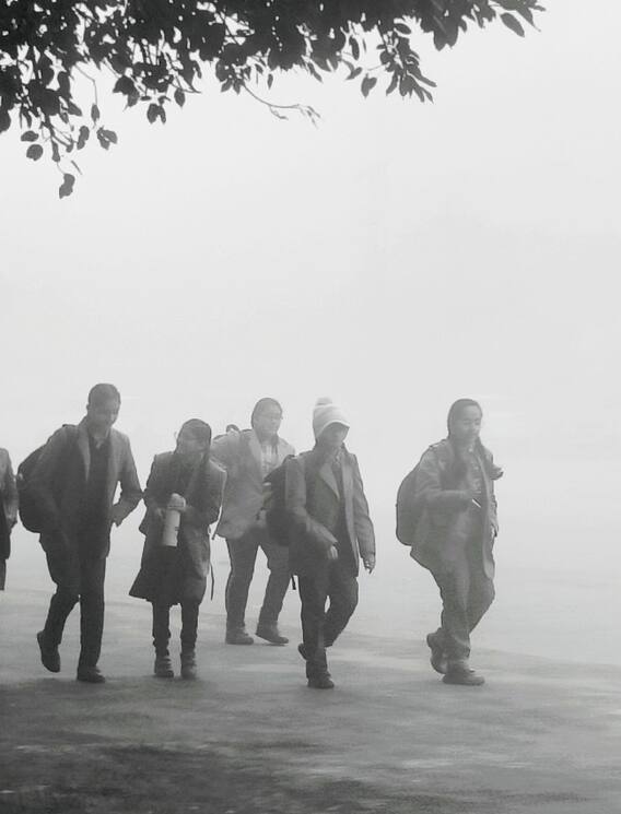 दिल्ली में सर्द हवा बढ़ा सकती है ठिठुरन, जानें मौसम का हाल