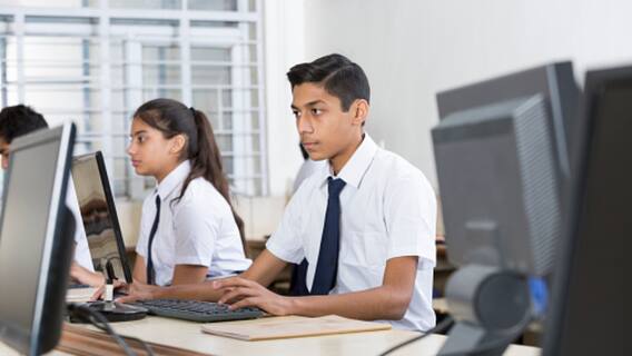 तस्वीरों में | 2047 तक भारत को एक विकसित राष्ट्र बनाने के लिए 'विकसित भारत' का नेतृत्व करने वाले तकनीकी विशेषज्ञ: यहां बताया गया है कि कैसे