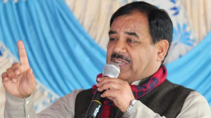 Uttarakhand News Enforcement Directorate Raids Former Uttarakhand Minister Harak Singh Rawat Residence Money Laundering Case ED Raids Former Uttarakhand Minister Harak Singh Rawat's Dehradun Residence In Money Laundering Case