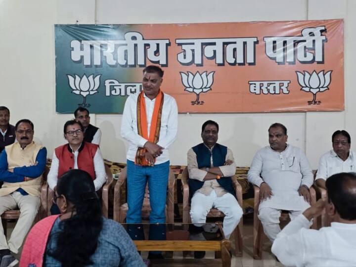 Lok sabha Election 2024 BJPs Observers Team Reached Chhattisgarh Bastar to discuss plan for Lok sabha Election ann Lok sabha Election: बीजेपी चुनाव पर्यवेक्षकों की टीम पहुंची बस्तर, एक-एक से बंद कमरे में चर्चा, 20 दावेदारों के नाम आए सामने