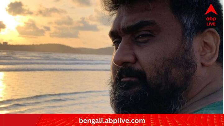 পরিবার ঋণভারে জর্জরিত। তাঁকে ডেলিভারি পার্টনার এবং ডেটা এন্ট্রি অপারেটর হিসেবে কাজ করতে হত। এসব সামলে একমাত্র দর্শনের ক্লাসগুলোই এমন সময়ে ছিল, যা করা সম্ভব হয় তাঁর পক্ষে। তাই এই বিষয়টি বেছে নিয়েছিলেন। (ছবি: Kunal Shah Instagram)