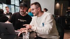 Health Tips : बसून केलेल्या या व्यायामाच्या मदतीने खांदे, पाठ आणि पाय दुखणे दूर होते !