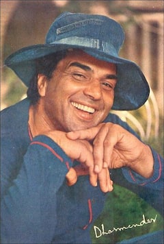 Dharmendra: ਧਰਮਿੰਦਰ, ਸੰਨੀ ਤੇ ਬੌਬੀ ਨਹੀਂ, ਦਿਓਲ ਪਰਿਵਾਰ ਦਾ ਇਹ ਮੈਂਬਰ ਹੈ ਸਭ ਤੋਂ ਅਮੀਰ, ਨਾਮ ਜਾਣ ਹੋ ਜਾਓਗੇ ਹੈਰਾਨ