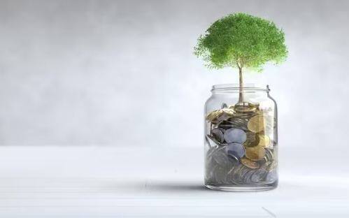 HDFC ਬੈਂਕ ਸੀਨੀਅਰ ਨਾਗਰਿਕਾਂ ਨੂੰ ਇੱਕ ਸਾਲ ਤੋਂ 15 ਮਹੀਨਿਆਂ ਤੱਕ ਦੇ ਕਾਰਜਕਾਲ 'ਤੇ 7.10 ਫੀਸਦੀ ਵਿਆਜ ਦੀ ਪੇਸ਼ਕਸ਼ ਕਰ ਰਿਹਾ ਹੈ। ਇਸ ਦੇ ਨਾਲ ਹੀ, ਬੈਂਕ 15 ਤੋਂ 18 ਮਹੀਨਿਆਂ ਦੀ FD ਯੋਜਨਾ 'ਤੇ 7.60 ਪ੍ਰਤੀਸ਼ਤ ਵਿਆਜ ਦਰ ਅਤੇ 18 ਮਹੀਨੇ ਤੋਂ 2 ਸਾਲ ਅਤੇ 11 ਮਹੀਨਿਆਂ ਦੀ FD ਯੋਜਨਾ 'ਤੇ 7.50 ਪ੍ਰਤੀਸ਼ਤ ਵਿਆਜ ਦਰ ਦੀ ਪੇਸ਼ਕਸ਼ ਕਰ ਰਿਹਾ ਹੈ।