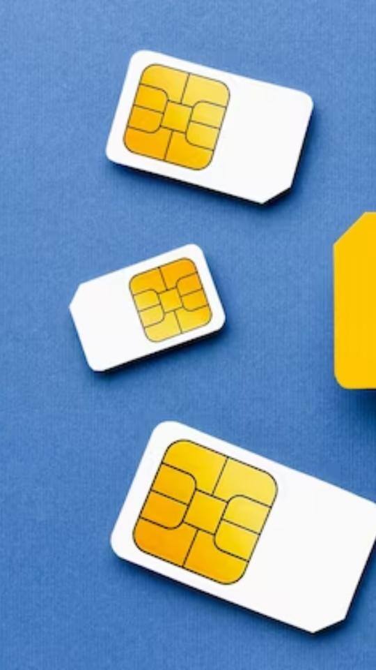 নিজের নামে একসঙ্গে ক’টি সিম রাখা যায়, নতুন নিয়ম জানেন ?