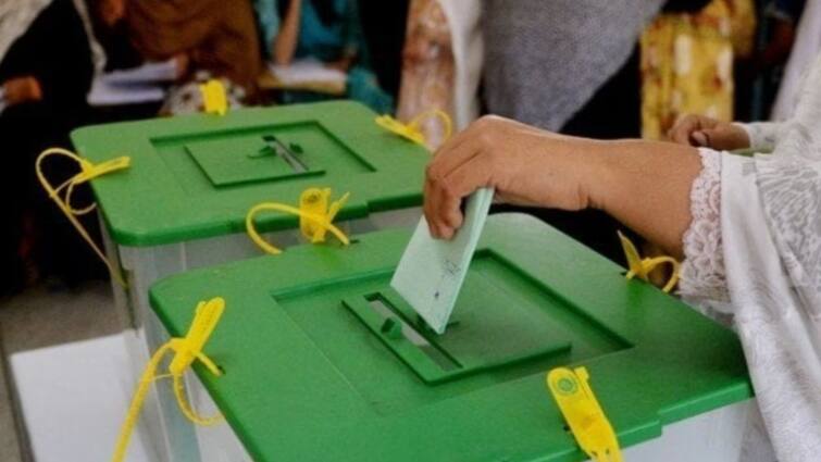 Pakistan Election: పాకిస్థాన్‌ సార్వత్రిక ఎన్నికలు, ఉత్కంఠగా కొనసాగుతున్న పోలింగ్