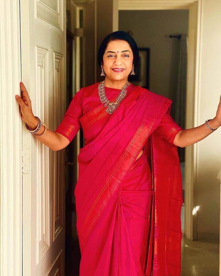2012 இல் ஜெர்மனியின் ஸ்டட்கார்ட்டில் நடந்த ஒன்பதாவது இந்திய திரைப்பட விழா உட்பட பல விருதுகள், நிகழ்ச்சிகளில் நடுவராக இருந்துள்ளார்.