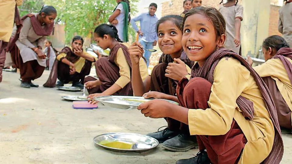 Mid Day Meal: ਮਿਡ ਡੇ ਮੀਲ 'ਚ ਮੁੜ ਕੀਤਾ ਗਿਆ ਵੱਡਾ ਬਦਲਾਅ, ਸੀਐਮ ਭਗਵੰਤ ਮਾਨ ਨੇ ਜਾਰੀ ਕੀਤੇ ਨਵੇਂ ਹੁਕਮ, 12 ਫਰਵਰੀ ਤੋਂ ਹੋਣਗੇ ਲਾਗੂ