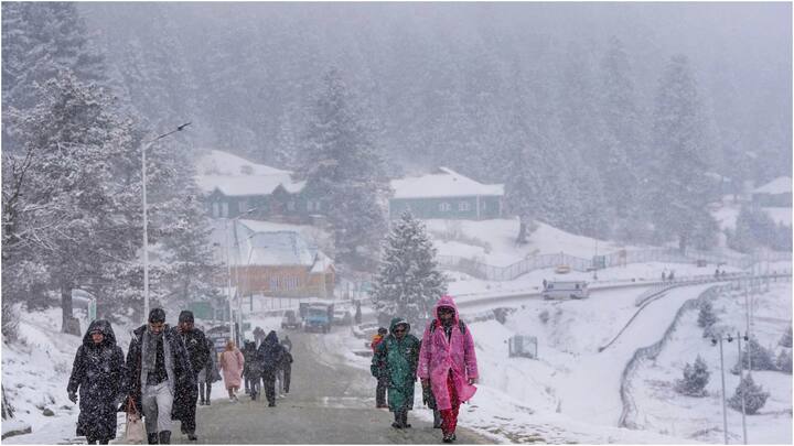 घाटी में कठोर सर्दी की अवधि चिल्लाई कलां खत्म हो गई है और चिल्लाई खुर्द जारी है. 20 दिनों की इस अवधि को छोटी ठंड भी कहा जाता है.(फाइल फोटो)