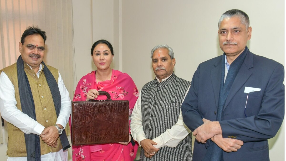 Rajasthan Budget 2024 Diya Kumari CM Bhajan Lal Sharma Congratulated   C699e8f01fa1873e7b9a0fcaf7a76b7c1707372254729340 Original 