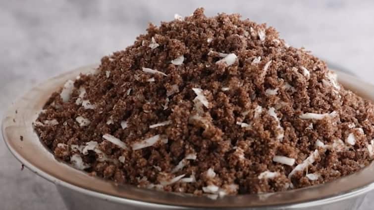 ragi puttu recipe healthy ragi puttu recipe procedure Ragi Puttu: ஊட்டச்சத்து நிறைந்த கேழ்வரகு புட்டு! இப்படி செய்தால் சூப்பரா இருக்கும்!