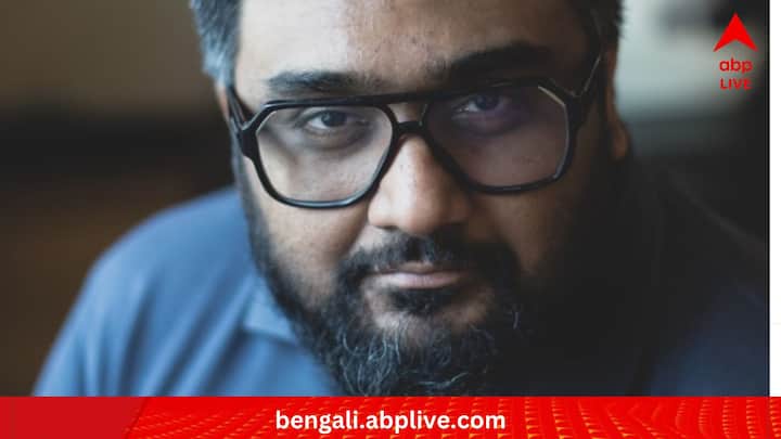 আইআইএম বা কোনও বিজনেস স্কুলের ডিগ্রি নেই। লেখাপড়া বলতে মুম্বইয়ের উইলসন কলেজ থেকে দর্শনে স্নাতকের ডিগ্রি। এত বিষয় থাকতে দর্শন কেন? হালেই দিল্লির এক কফি শপে আলাপচারিতায় এর উত্তরে কুণাল যা জানিয়েছিলেন, তা চমকে ওঠার মতো। (ছবি: Kunal Shah Instagram)