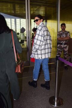 Deepika Padukone:दीपिका पदुकोण विमानतळावर स्पॉट झाली आहे, तिचा हा लूक पहा!