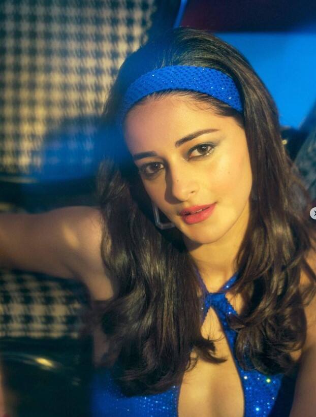 ਵਰਕ ਫਰੰਟ ਦੀ ਗੱਲ ਕਰੀਏ ਤਾਂ ਅਨੰਨਿਆ ਪਾਂਡੇ ਆਖਰੀ ਵਾਰ 'ਖੋ ਗਏ ਹਮ ਕਹਾਂ' 'ਚ ਨਜ਼ਰ ਆਈ ਸੀ। ਹੁਣ ਉਹ ਜਲਦ ਹੀ 'ਕੰਟਰੋਲ' 'ਚ ਨਜ਼ਰ ਆਵੇਗੀ।