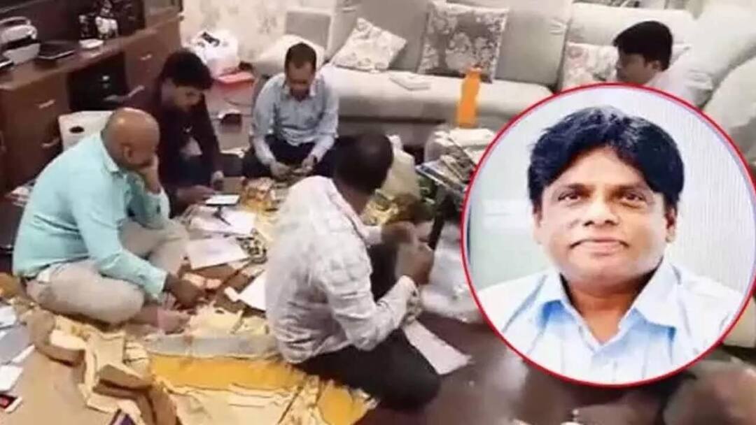 IAS was mentioned in the confession Statemen report of Siva Balakrishna who was arrested in an illegal assets case Siva Balakrishna Case: శివబాలకృష్ణ అక్రమాల కేసులో ఐఏఎస్‌ పేరు - సంచలనం సృష్టిస్తున్న కన్ఫెషన్ రిపోర్టు