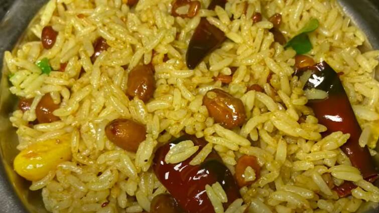 Let's see how to make delicious tamarind rice in a cooker Tamarind Rice : குக்கரிலேயே சுவையான புளி சாதம் செய்வது எப்படி?