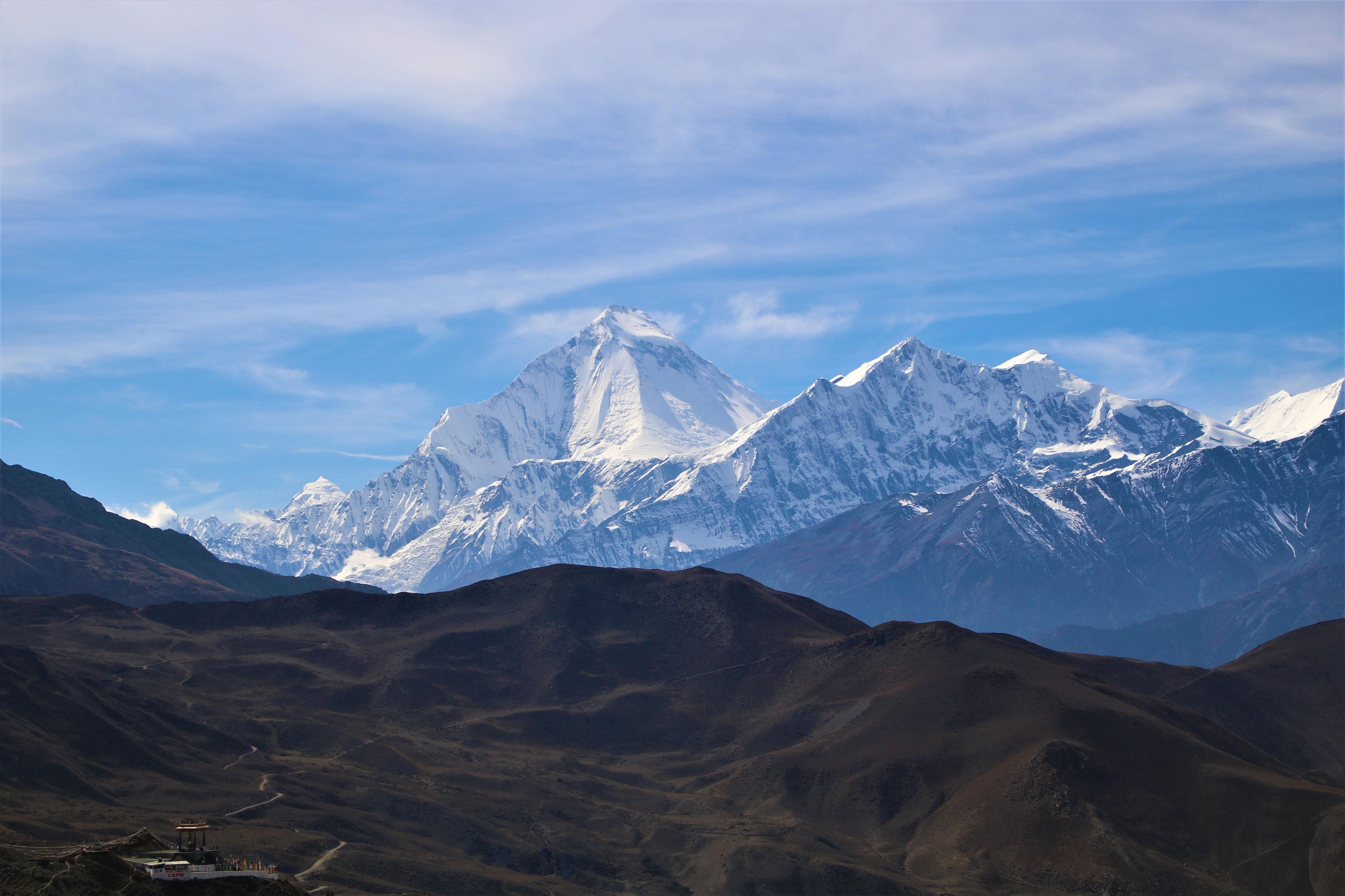 Top 10 Highest Mountains: உலகிலுள்ள உயரமான டாப் 10 மலைகள்! எங்கு உள்ளது தெரியுமா?