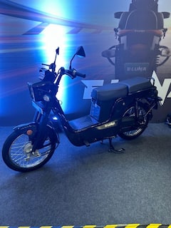 Kinetic E-Luna: கைனெடிக் லூனா மின்சார ஸ்கூட்டர் அறிமுகம் - விலை, அம்சங்களின் விவரங்கள் உள்ளே!