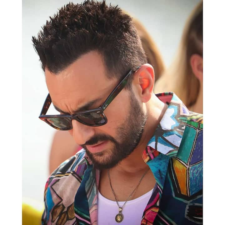 एक इंटरव्यू के दौरान सैफ और अमृता दोनों ने अपने शादीशुदा जीवन की मुश्किलों और बुरे दौर के बारे में खुलकर बात की थी. सिमी ग्रेवाल के शो पर दोनों एक साथ नजर आए थे. यहां अमृता सिंह ने माना था कि वो सैफ के दूसरी एक्ट्रेसेज के साथ काम करने को लेकर इनसिक्योर फील करती थीं.