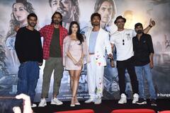 Crakk Trailer Launch Event: विद्युत जामवाल ने नोरा फतेही के साथ ली धांसू एंट्री...तो अर्जुन रामपाल ने कूल लुक में दिखाया स्वैग, देखें तस्वीरें