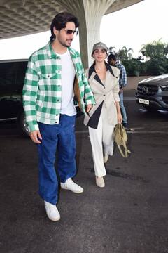 एक दूजे का हाथ थामे एयरपोर्ट पर स्पॉट हुए Sidharth-Kiara, विंटर आउटफिट में लगे बेहद स्टाइलिश, कैमरे के सामने दिए रोमांटिक पोज