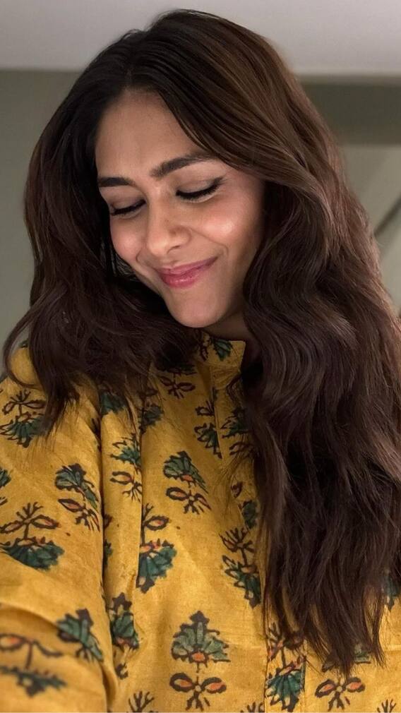 பெற்றோருடன் ட்ரிப் சென்ற மிருனாள் தாக்கூர்..அப்புறம் என்ன ஆனது?