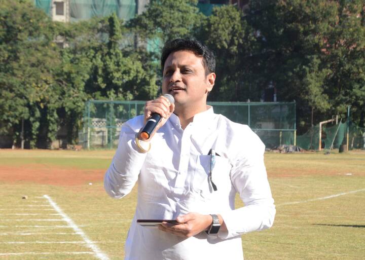 हैरान करने वाली बात यह है कि जिसने उनपर गोली चलाई, उसी ने उन्हें अपने दफ्तर में एक कार्यक्रम का न्योता दिया था जहां फेसबुक लाइव किया जा रहा था.