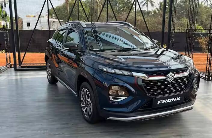 ਇਸ ਲਿਸਟ 'ਚ ਤੀਜਾ ਨਾਂ ਮਾਰੂਤੀ ਸੁਜ਼ੂਕੀ ਦੀ ਮਸ਼ਹੂਰ SUV ਫਰੈਂਕਸ ਦਾ ਹੈ। ਕੰਪਨੀ ਇਸ ਨੂੰ AMT ਗਿਅਰਬਾਕਸ ਦੇ ਨਾਲ ਵੀ ਵੇਚਦੀ ਹੈ। ਤੁਹਾਨੂੰ ਇਸ ਦੀ ਕੀਮਤ 8.9 ਲੱਖ ਰੁਪਏ ਐਕਸ-ਸ਼ੋਰੂਮ 'ਤੇ ਮਿਲਦੀ ਹੈ।