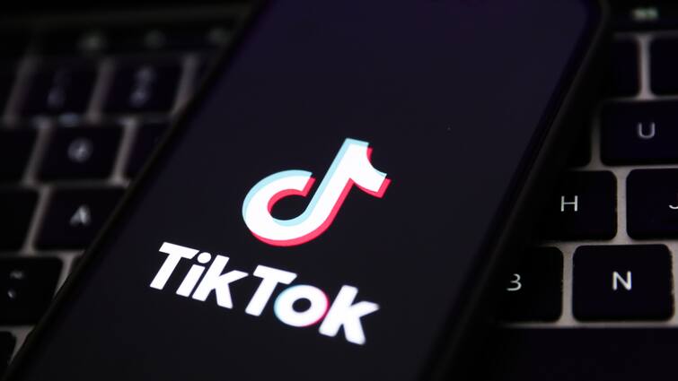 Former TikTok Employee Alleges She Was Fired After Reporting Sexual Harassment Former TikTok Employee Alleges She Was Fired After Reporting Sexual Harassment: Report