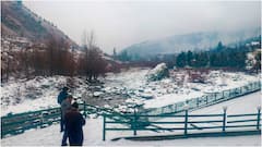 Kashmir Weather: 'चिल्लई-कलां' खत्म होने के बाद भी शीतलहर की चपेट में कश्मीर घाटी, कई जगह गिरा तापमान