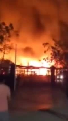 Gujarat News: जामनगर के मोती खावड़ी में रिलायंस मॉल में लगी आग #abpnewsshorts