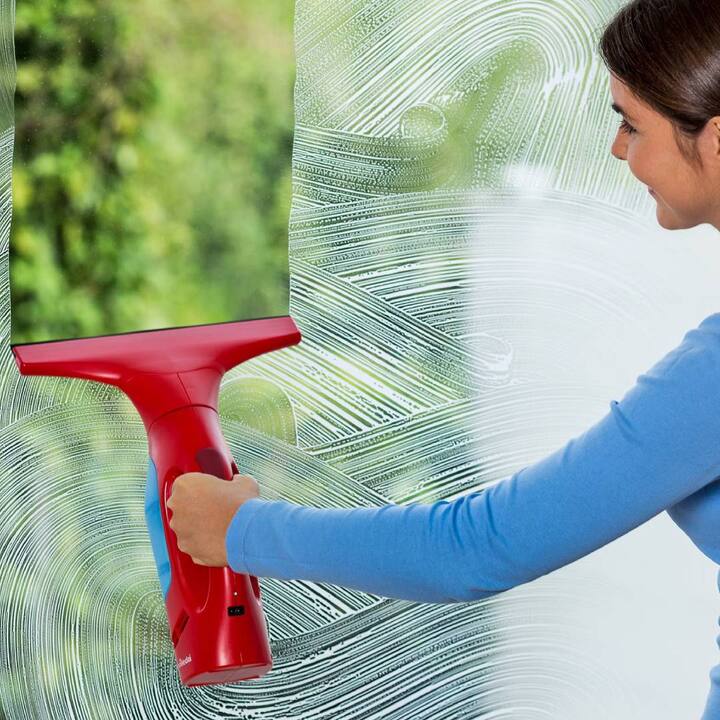 ਦੋ ਕੱਪ ਪਾਣੀ 'ਚ ਇਕ ਚਮਚ ਮੱਕੀ ਦਾ ਸਟਾਰਚ, ਚੌਥਾਈ ਕੱਪ ਸਫੈਦ ਸਿਰਕਾ ਮਿਲਾ ਕੇ ਸ਼ੀਸ਼ੇ 'ਤੇ ਸਪਰੇਅ ਕਰੋ ਅਤੇ ਸੂਤੀ ਕੱਪੜੇ ਨਾਲ ਚੰਗੀ ਤਰ੍ਹਾਂ ਪੂੰਝ ਲਓ। ਸ਼ੀਸ਼ਾ ਚਮਕੇਗਾ।