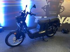 Kinetic E-Luna: கைனெடிக் லூனா மின்சார ஸ்கூட்டர் அறிமுகம் - விலை, அம்சங்களின் விவரங்கள் உள்ளே!